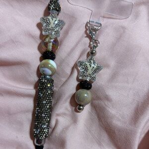 Rhinestone 2 in 1 stylus/pen & matching phone charm.